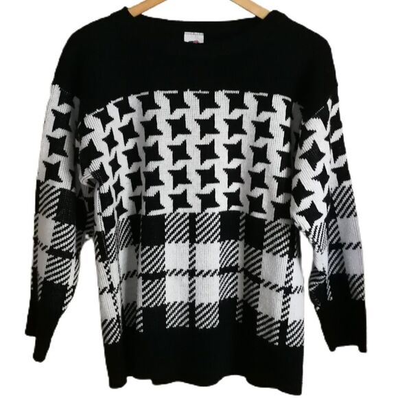 Vintage Y2K Geometric Print Black & White Chunky Knit Crewneck Sweater Small - Picture 1 of 13